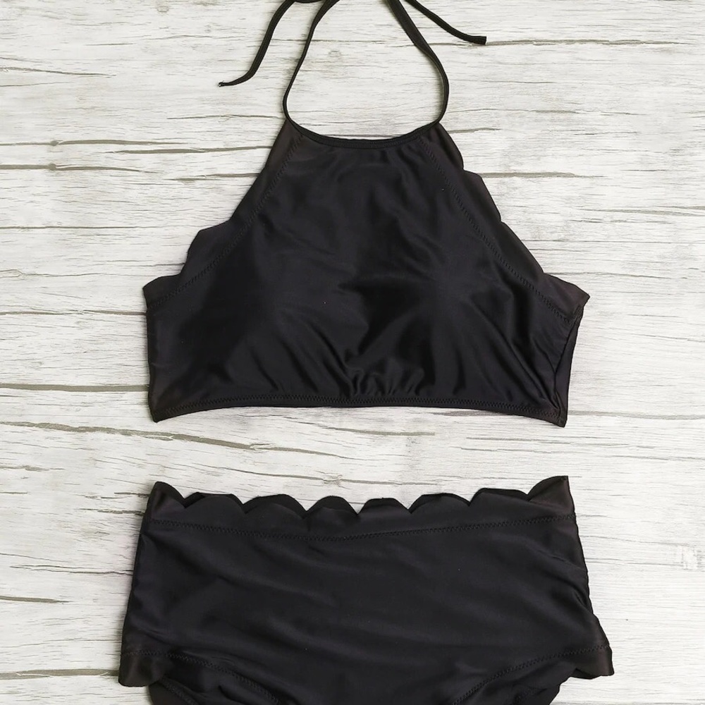 Scallop bikini